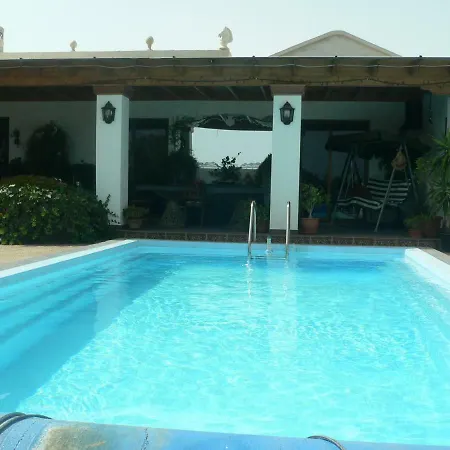Casa Albryna Lanzarote Rural Villa, Pool Wifi Βίλα