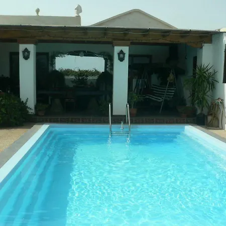 Casa Albryna Lanzarote Rural Villa, Pool Wifi Villa