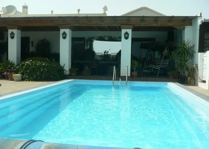 Casa Albryna Lanzarote Rural Villa, Pool Wifi Βίλα